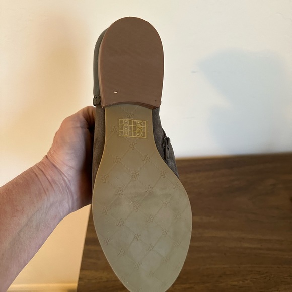 New with tags Jack Rogers booties - Picture 2 of 4